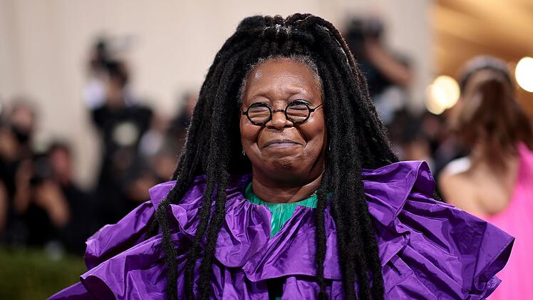 Seit den 1980er-Jahren gehört Whoopi Goldberg zu den erfolgreichsten Schauspielern Hollywoods. Die Anfänge ihrer  Karriere liegen bemerkenswerterweise jedoch in der ehemaligen DDR.