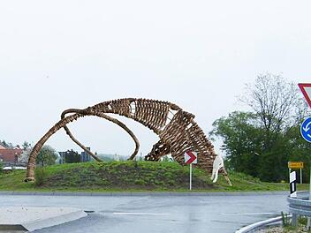 Fotomontage des Flechtobjekts am Kreisel Darstellung: Franziska Eckert