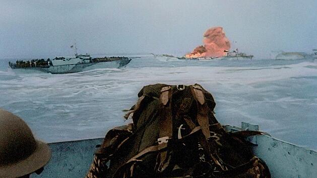 Die Doku zeigt kolorierte Aufnahmen der Landung in der Normandie 1944.