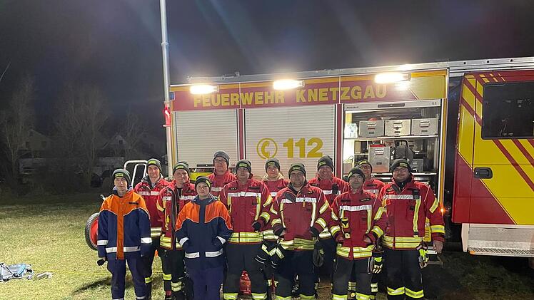 Knetzgau: Feuerwehr Knetzgau nutzt Temperaturen und Hochwasser - "Nachteislauf" erfolgreich