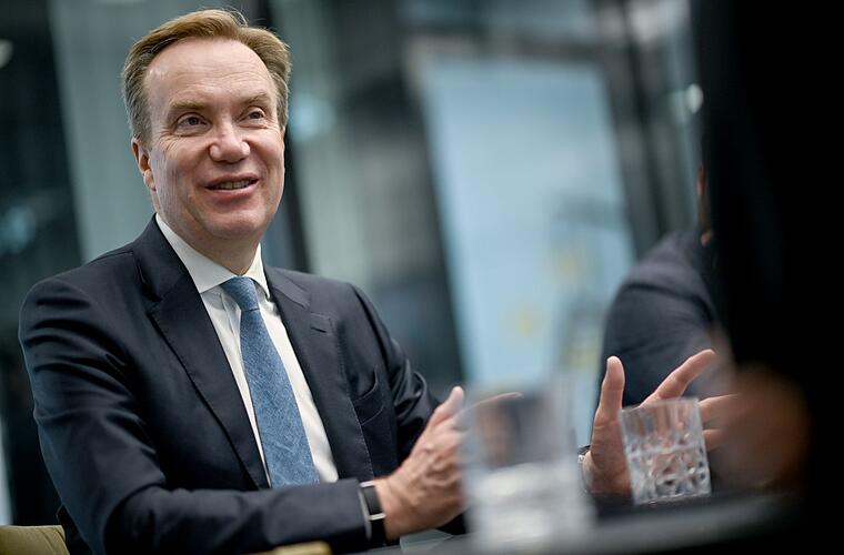 WEF-Präsident Brende warnt vor KI-Blase