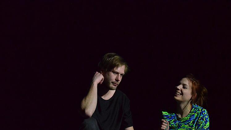 "Die fetten Jahre sind vorüber"   im "Intimen Theater in der Lauertalhalle".