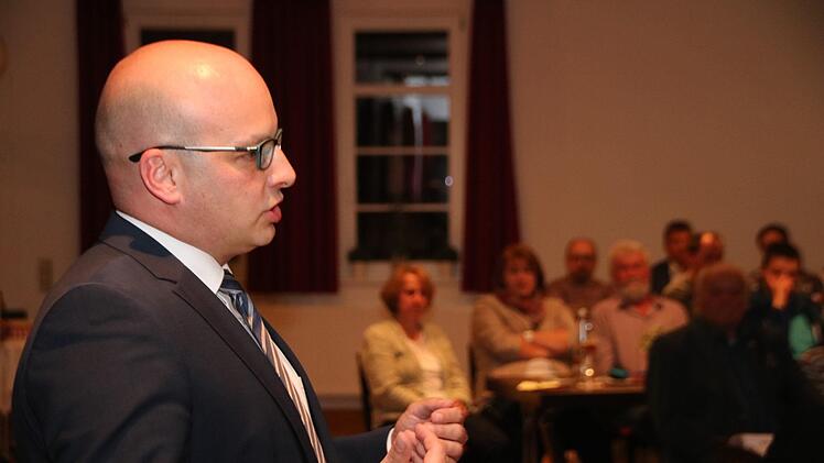 Michael Kastl stellt sein Wahlprogramm vor.  Foto: Thomas Malz