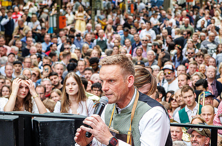 Erlanger Bergkirchweih: "Liederverbot" sorgt für Aufregung