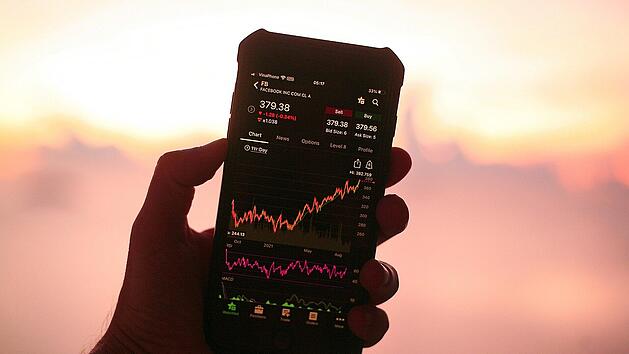 Warum ist der erfolgreiche Neo-Broker Trade Republic ein "rotes Tuch" f&uuml;r die Verbrauchersch&uuml;tzer?
