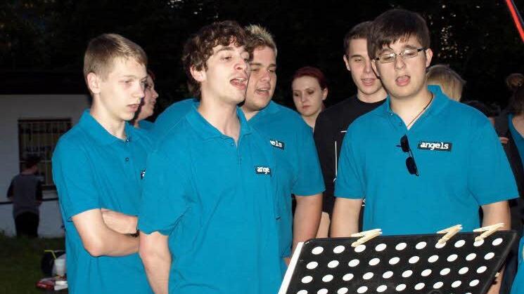 Die "großen Jungs" der "Angels" kamen besonders bei "Hymn" zur Geltung (von links): Linus Bandorf, Thomas Weiß, Holger Scholz, Sven Kryzer und Ronny Petz.