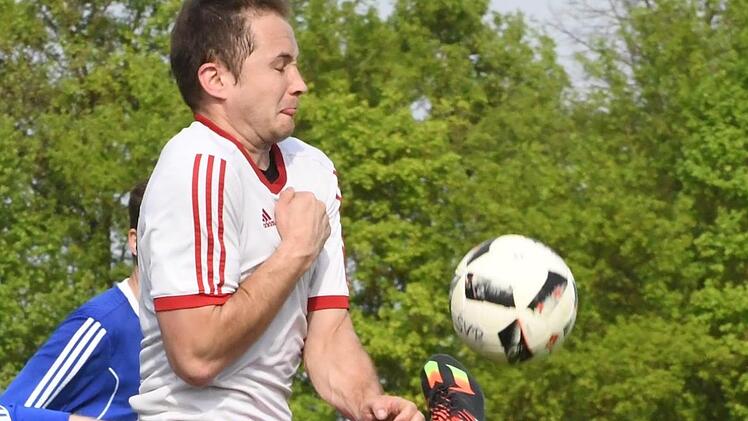 Augen zu und durch: Daniel Kraus muss mit dem TSV Rannungen in die Abstiegs-Relegation.Hopf