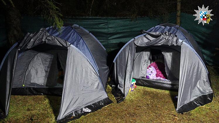 N&uuml;rnberg/F&uuml;rth: Dutzende Einbr&uuml;che im Stadtgebiet - Polizei nimmt mutma&szlig;liche Serient&auml;ter fest