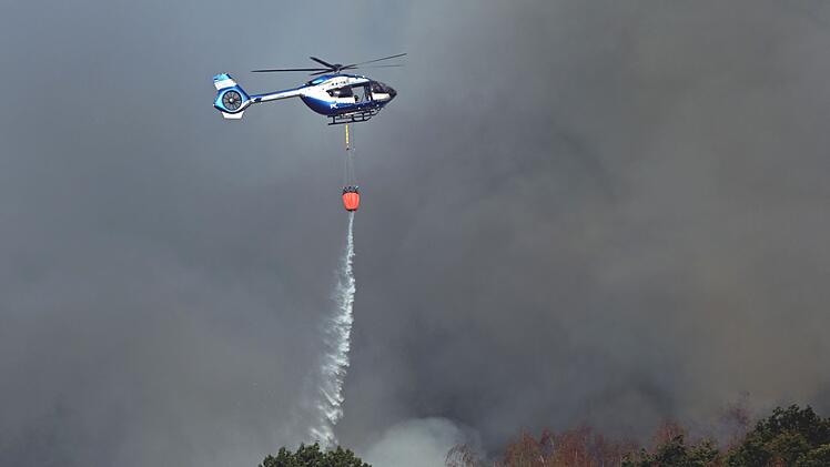 Waldbrand im H&uuml;rtgenwald