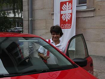 Christine Pfadenhauer vom ambulanten Pflegedienst der Caritas in Steinwiesen würde sich mehr Betreuungsangebote für pflegende Angehörige wünschen. Foto: Anja Greiner