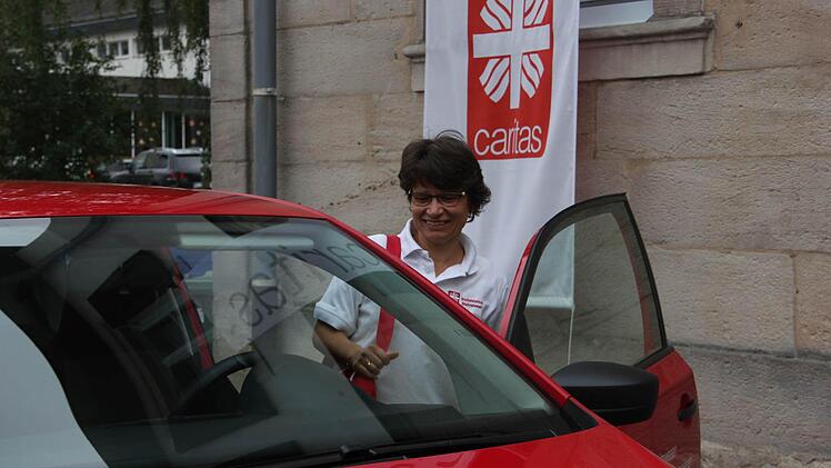 Christine Pfadenhauer vom ambulanten Pflegedienst der Caritas in Steinwiesen würde sich mehr Betreuungsangebote für pflegende Angehörige wünschen. Foto: Anja Greiner