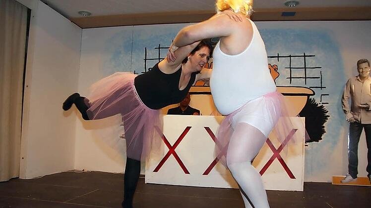Beeindruckend: Sterbender Schwan beim Casting. Susanne Hillenbrand und Wolfgang Hein.