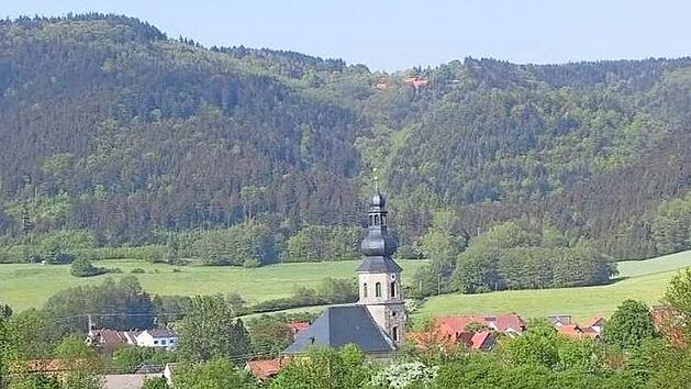Eingebettet in die Seibelsdorfer Landschaft: die Markgrafenkirche  Foto: privat