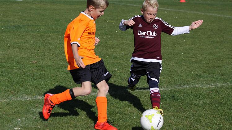 Der 1. FC Nürnberg ging gleich mit drei Teams an den Start.  Foto: Uwe Kellner