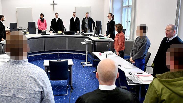 Die drei am Überfall auf ein Juwelier-Geschäft in Bamberg beteiligten Räuber müssen  für lange Zeit hinter Gitter. Foto: Ronald Rinklef