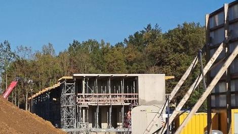 Das neue Betriebsgebäude soll im zweiten oder dritten Quartal 2020 an die Mitarbeiter übergeben werden.