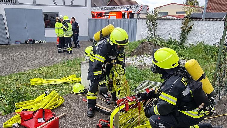 Brand in Baiersdorfer Wohnung – Bewohner samt Haustier tot geborgen
