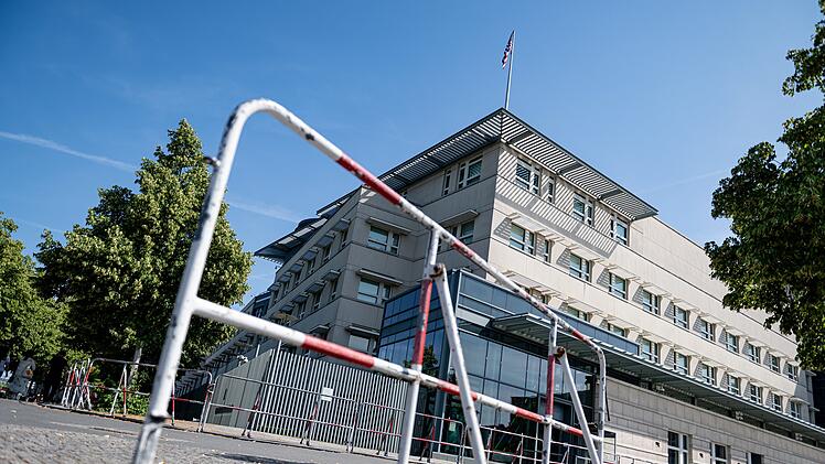 Nach dem US Angriff auf den Iran - US Botschaft Berlin