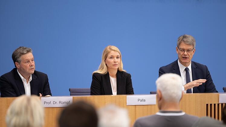 Neue Bahn-Strategie wird vorgestellt