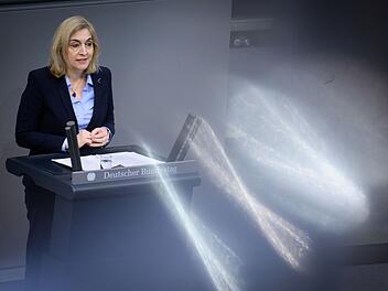 Im Proteststurm: Wo Streitpunkte in Warkens Sparpaket sind