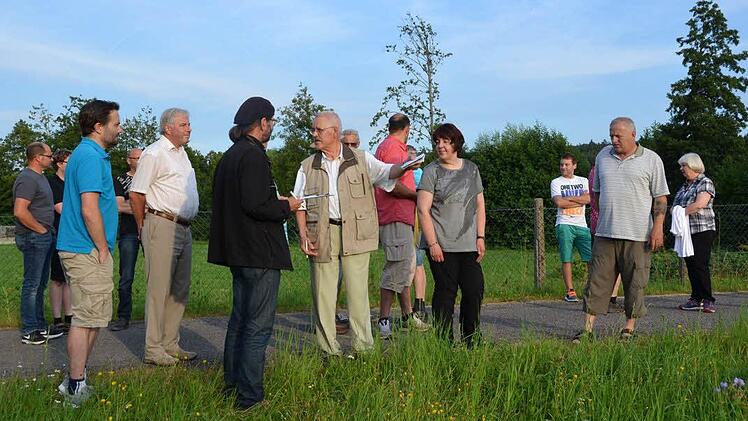 Stadtteilspaziergang in Albertshausen. Foto: Peter Rauch