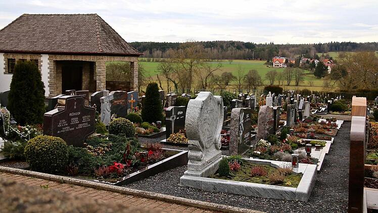 Der Friedhof in Schwärzelbach.  Foto: Gerd Schaar
