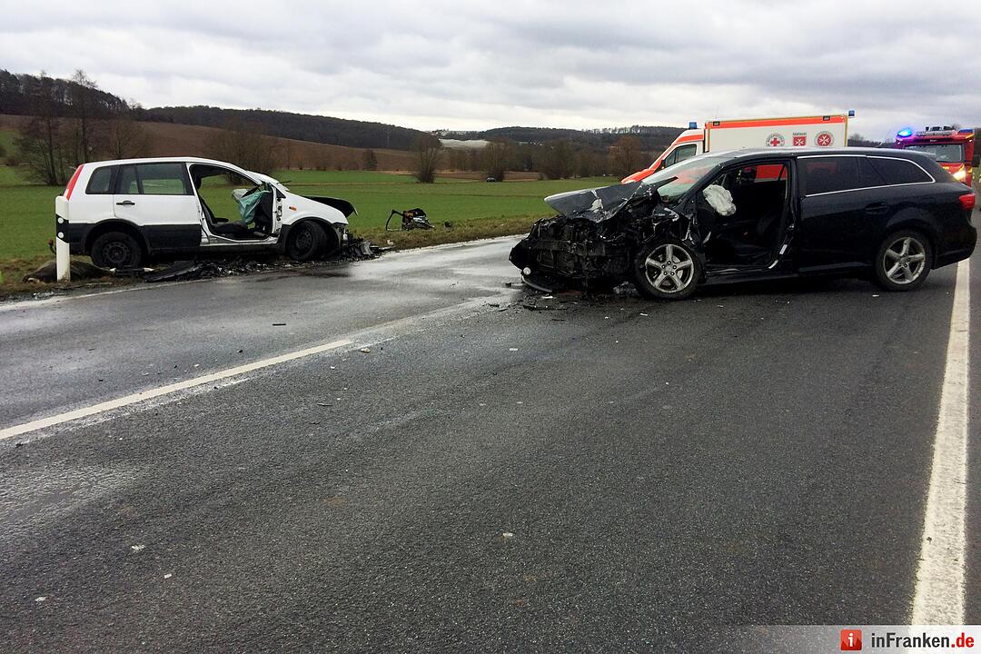 Tödlicher Verkehrsunfall auf B8 Richtung Würzburg