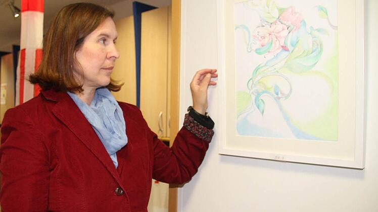 Astrid Lichtblau präsentiert derzeit ihre Kunstwerke in der BR-Geschäftsstelle. Foto: Sonja Adam