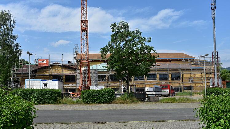 Die Lindelberghalle wird gerade saniert. Foto: Petra Malbrich