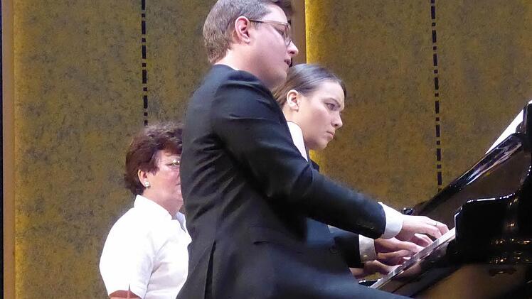 Kateryna Titova und Edgar Wiersocki spielen Schubert, Fotos: Ahnert