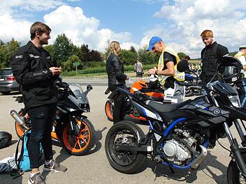 Hier fehlen die Radabdeckung und die Rückleuchten. Foto: Petra Malbrich