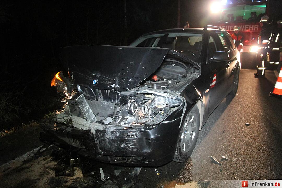 Zwei Verletzte nach Frontalzusammenstoß