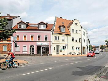 In Richtung Siechenkreuzung ist die Magazinstraße bald Einbahnstraße. Links die Einmündung in die Jäckstraße.  Foto: Matthias Hoch