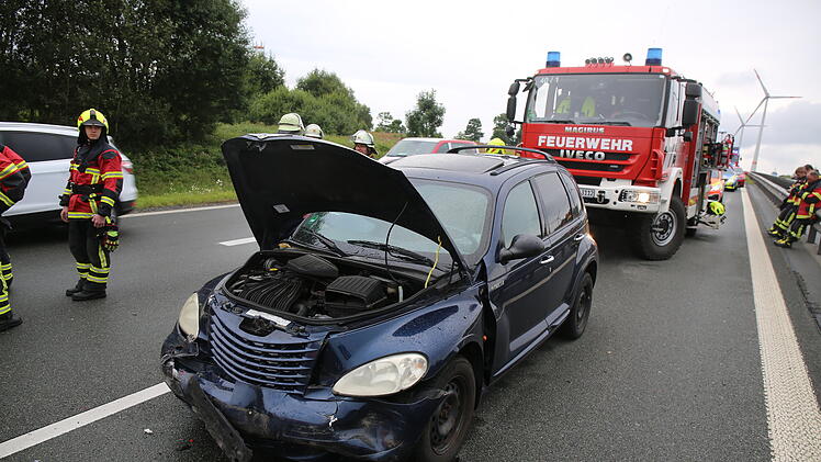 Vier Verletzte bei Auffahrunfall auf der A72