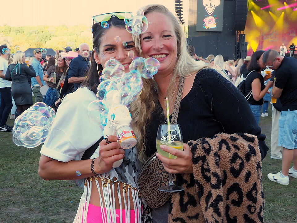 Die Mega Party voller Hits & Nostalgie.