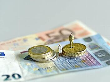 Spielsachen, Landhausmode, Strickwaren, Betten und sogar Lebensmittel können in unserer Region ab Werk für gutes Geld eingekauft werden. Foto: Franziska Schumann