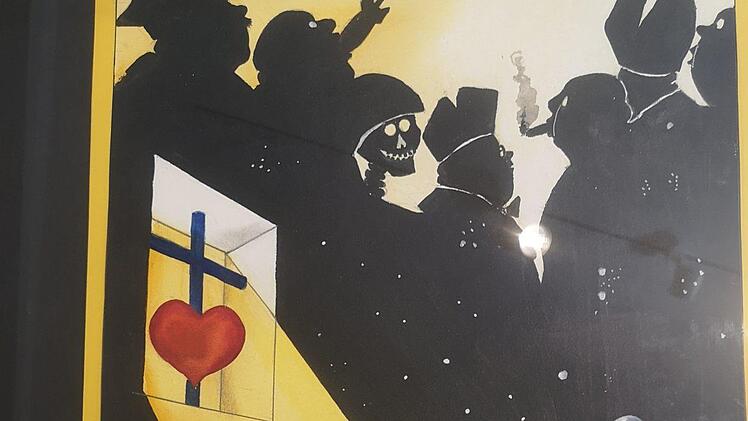 Fette Konzern-Bosse, brutale Militärs, sture Richter, Kriegsraketen und  der Bischof - die Darstellungen von Peter Klier regen zum Nachdenken an. Foto: Marion Eckert