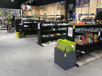 D&ouml;rfles-Esbach: Sporthaus Wohlleben geschlossen - Mega-Auktion gestartet