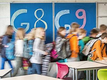 120 von 145 Schüler entscheiden sich aktuell in Höchstadt für den neunjährigen Gymnasialzug. Foto: Armin Weigel/dpa