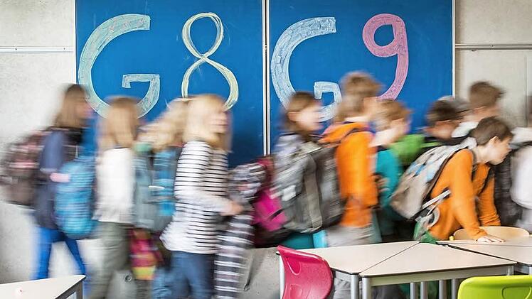 120 von 145 Schüler entscheiden sich aktuell in Höchstadt für den neunjährigen Gymnasialzug. Foto: Armin Weigel/dpa