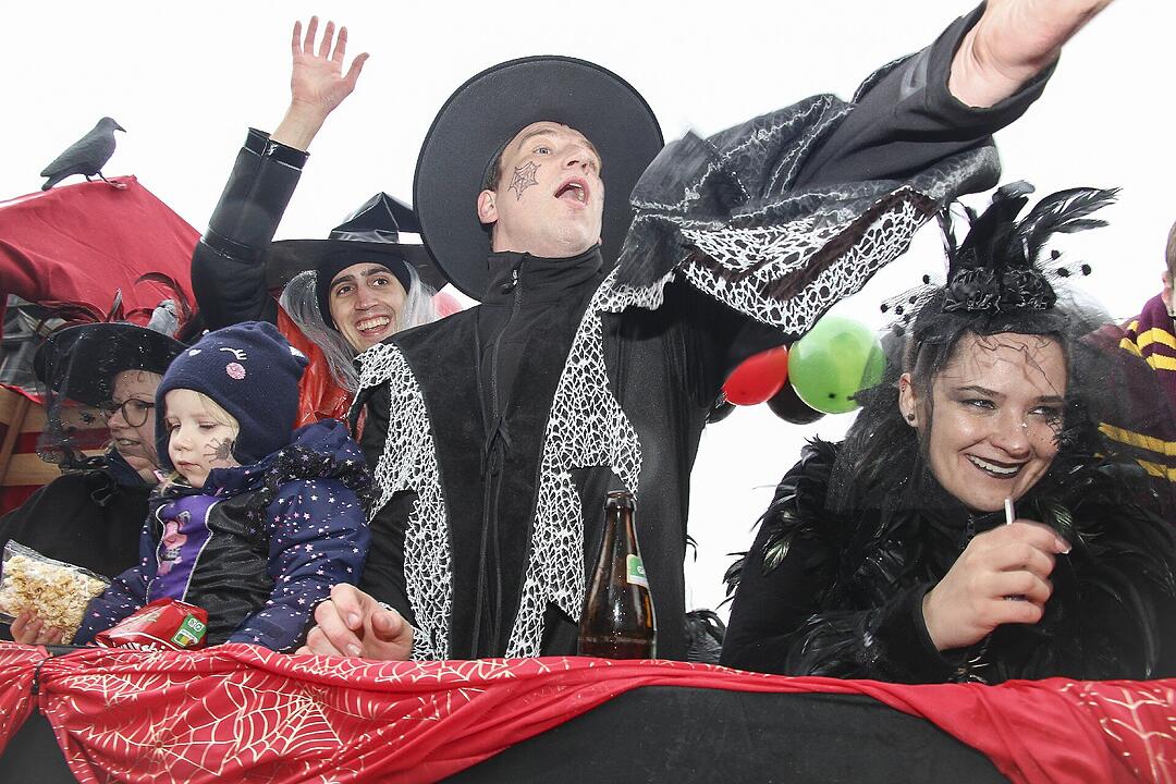 Großer Faschingsumzug  zum Stadtsteinacher Marktplatz