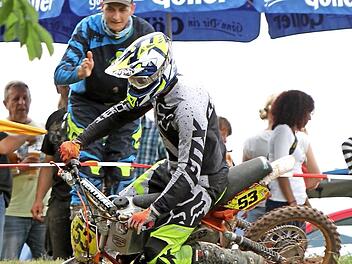 Volle Konzentration: Die Strecke beim BMC Bramberg verlangt den Fahrern alles ab.  Fotos: Günther Geiling