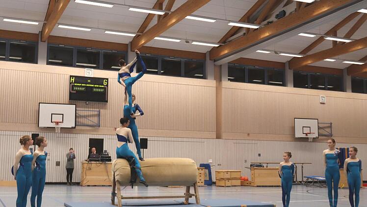 VuPSV Schloss Rathsberg: akrobatische Holzpferdkür