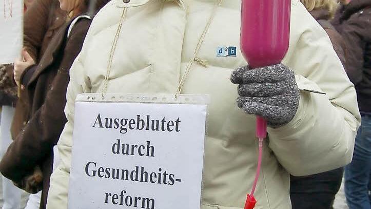 Die Nachwuchsprobleme in den Hausarztpraxen waren schon Anlass für so manche Demonstration, wie unser Archivbild aus Coburg zeigt.