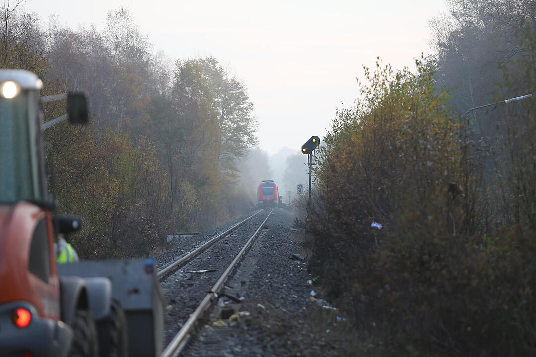 Tagbilder: Zugunglück in der Oberpfalz