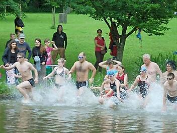 150 Meter müssen die Triathleten beim "Haba-bewegt-Familien-Tag" unter anderem bewältigen. Foto: CT-Archiv
