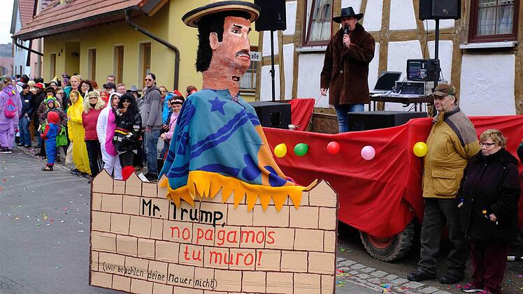 "Wir zahlen die Mauer nicht".  Foto: Gerd Schaar