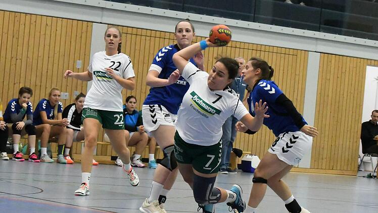 Traf viermal für die SG Garitz/Nüdlingen: Elena Keßler (am Ball). Foto: Hopf