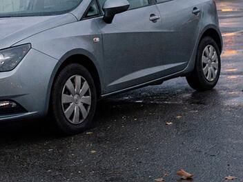 Auto, Parkplatz, Unfall