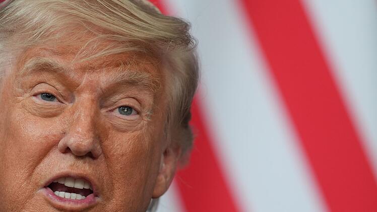 G7-Gipfel - Bilaterales Treffen Trump und al-Sisi